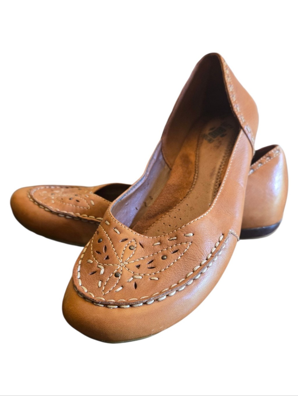 Earth Origins Tan Camel Leather Laser Cutout Stitch Natalie Ballet Flats Size 7